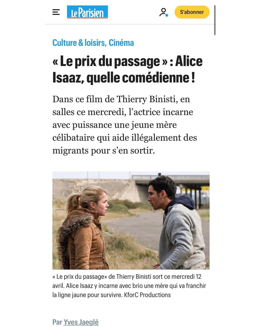 アリス・アイザズさんのインスタグラム写真 - (アリス・アイザズInstagram)「LE PRIX DU PASSAGE  Aujourd’hui en salle ✨  Synopsis :  Natacha, 25 ans, jeune mère célibataire galère pour élever son fils Enzo, 8 ans. Walid, lui, attend de réunir assez d’argent pour payer son passage vers l’Angleterre. Aux abois, ils improvisent ensemble une filière artisanale de passages clandestins.」4月12日 17時15分 - aliceisaaz