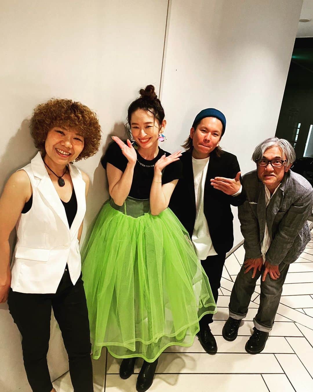 島袋寛子のインスタグラム：「- チコさん、寛子、ケイタロウくん、栗さん♪ 皆様、とっても　とっても ありがとうございました！！！」