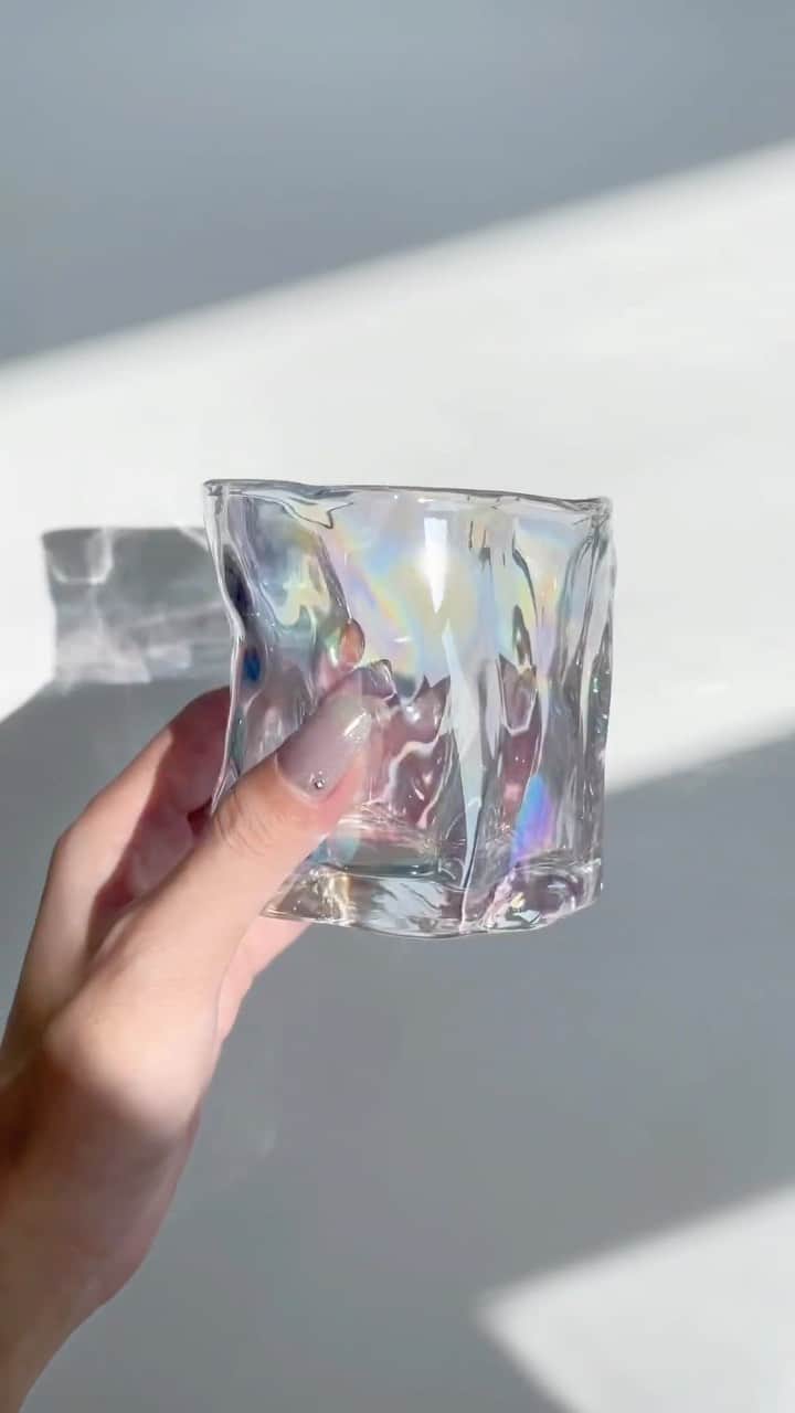 SHEINのインスタグラム：「Bring your bevie game to a whole new level with these aesthetic drinking glasses 🥤💫 Cheers! 🥂  🔎 12947795 13357402 13277852 13433536 13192065 13157931 13305077  #SHEIN #SHEINforAll #SHEINstyle #fashion #chic」