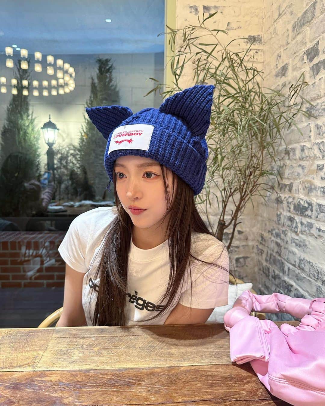 ziyooniさんのインスタグラム写真 - (ziyooniInstagram)「때는 한달전 🩵」4月12日 18時09分 - ziyooni