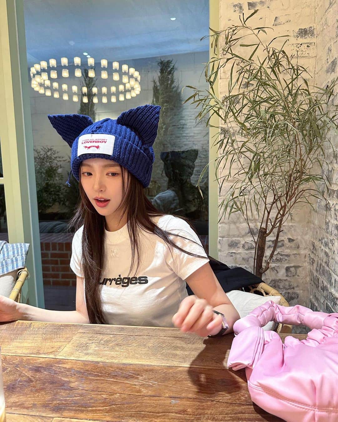 ziyooniさんのインスタグラム写真 - (ziyooniInstagram)「때는 한달전 🩵」4月12日 18時09分 - ziyooni
