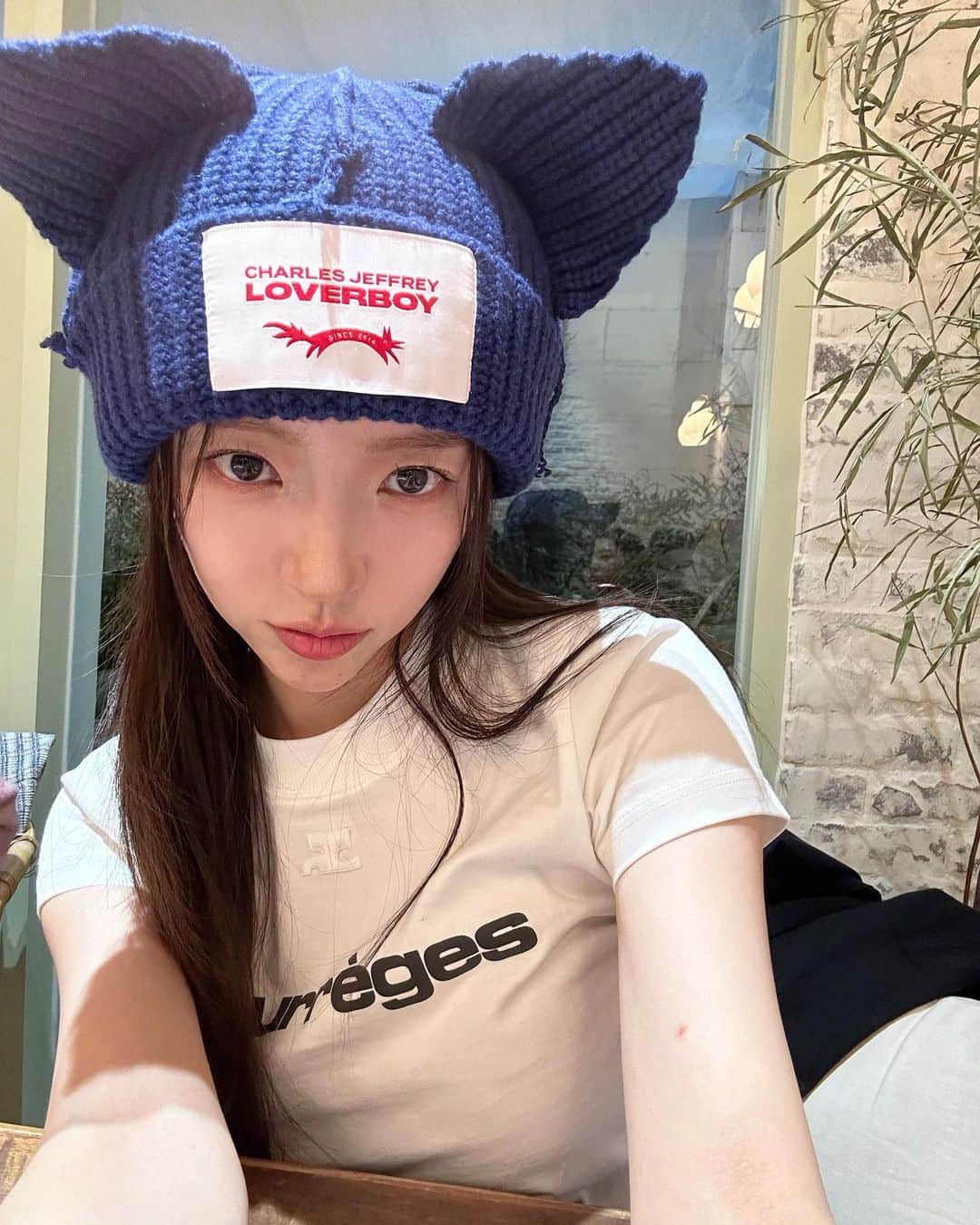 ziyooniさんのインスタグラム写真 - (ziyooniInstagram)「때는 한달전 🩵」4月12日 18時09分 - ziyooni
