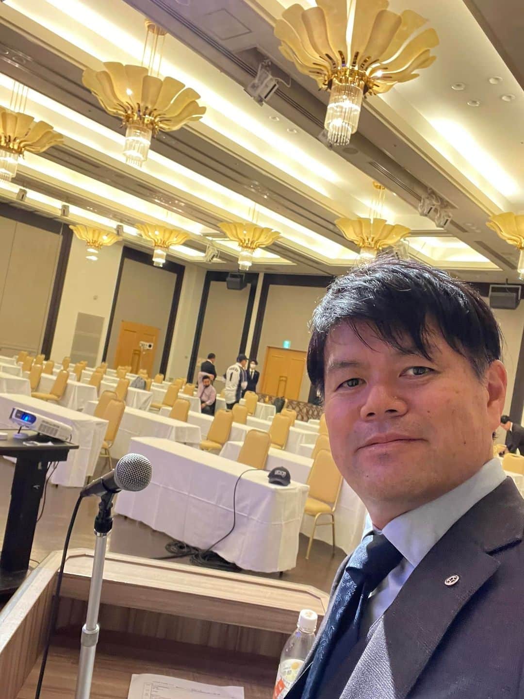 アイ・ウィッシュのインスタグラム：「今日は司会です。」