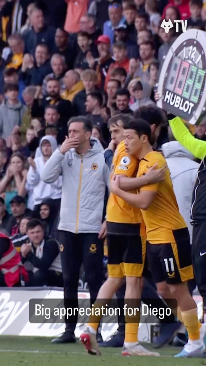ジエゴ・ダ・シウヴァ・コスタのインスタグラム：「Every side of Molineux showing their appreciation 👏」