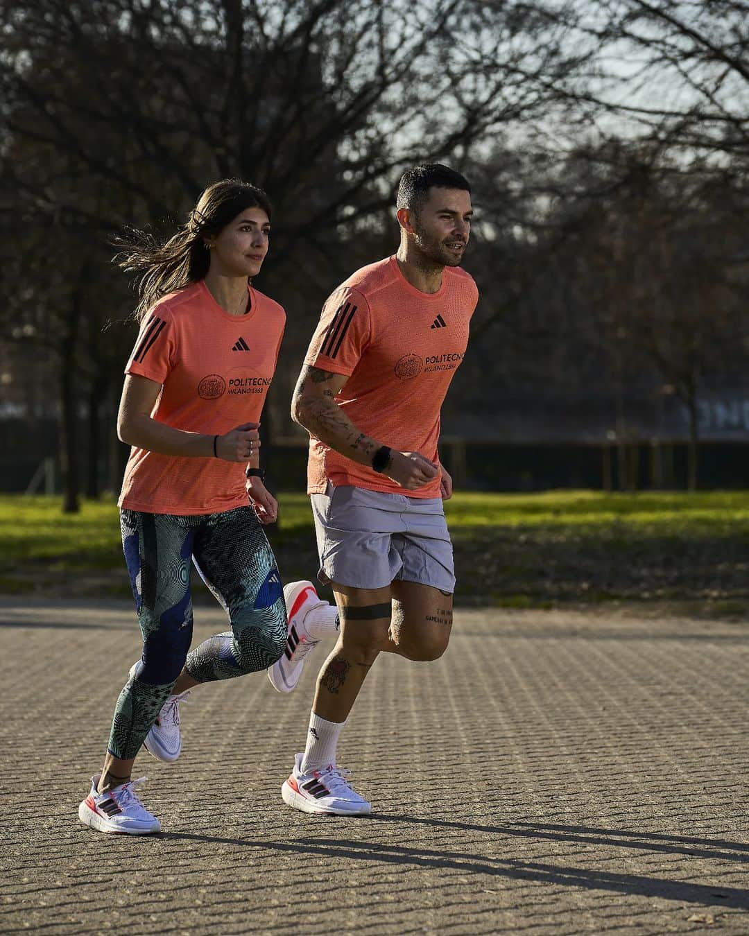 adidas Italiaさんのインスタグラム写真 - (adidas ItaliaInstagram)「Ognuno di noi corre per una ragione diversa. Qual è il tuo “corro perché”?  Le iscrizioni all’adidas Runners PolimiRun Spring 2023 sono aperte sul sito di @polimisport」4月12日 19時19分 - adidasita