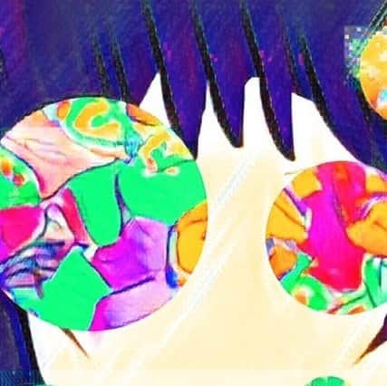 魔法少女になり隊のインスタグラム：「✨約3年ぶりのリリース✨ https://linkco.re/FUGADpER    NEW SINGLE 「≒超次元ヒロイン≒」  各種音楽配信サービスにて配信スタート✨  #魔法少女になり隊 #ましょ隊 #新曲」