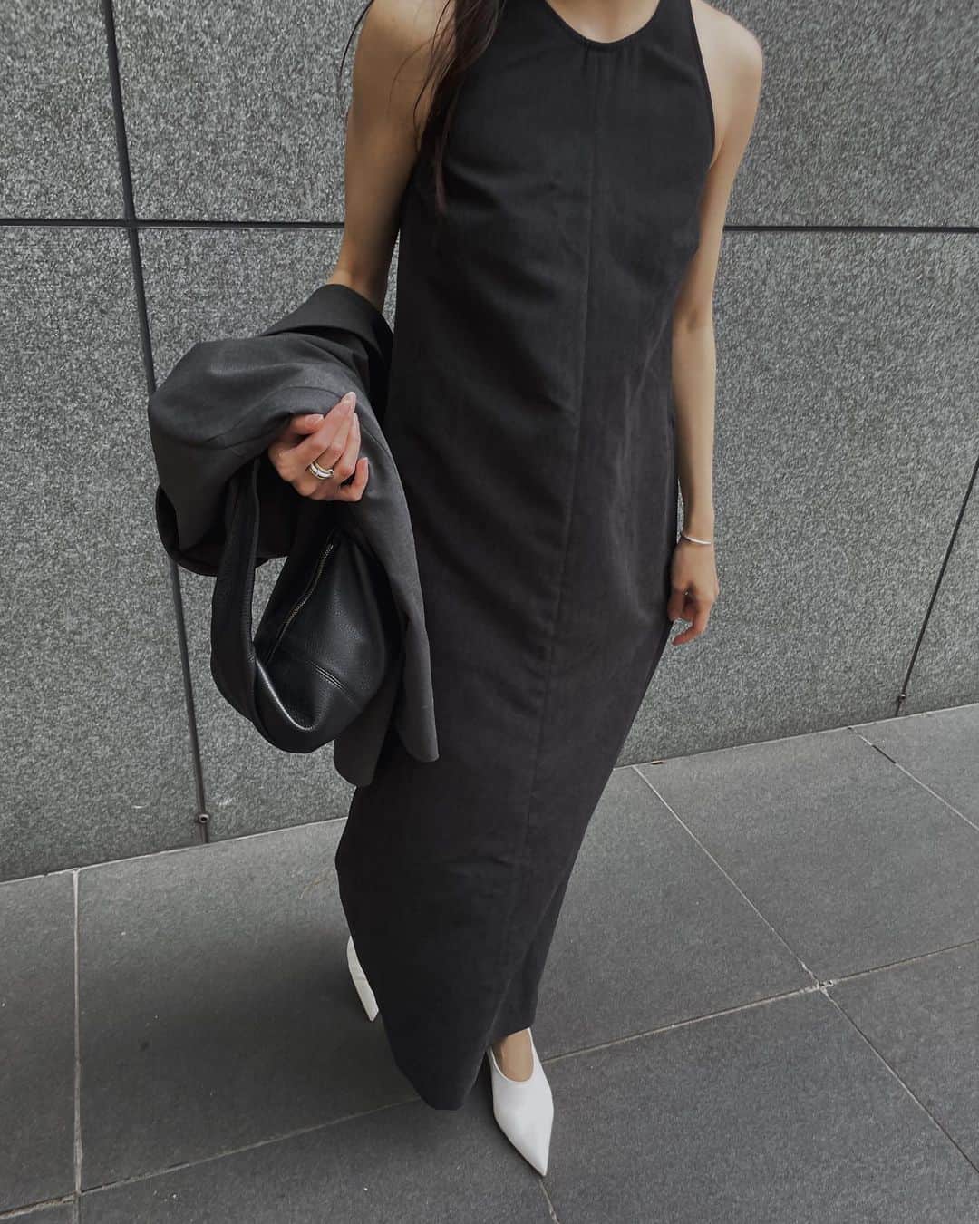 のインスタグラム：「先日の展示会でゲットしたワンピースを早速着た☺️」