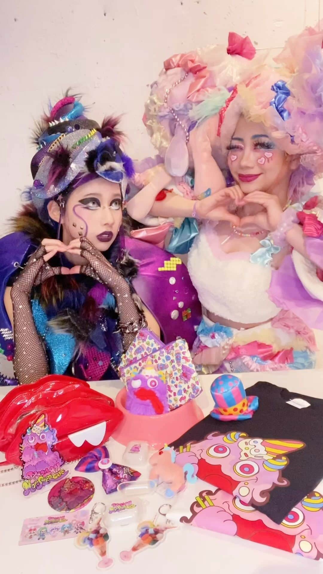 のインスタグラム：「みんなはどれが欲しい⁇💜🫶🏻💖 プロフィールのリンクからGETできちゃうよ~😻  #kawaii #monster #harajyuku #tokyo」