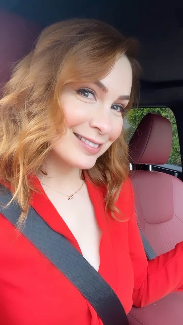 フェリシア・デイのインスタグラム：「Mama’s unfettered!」