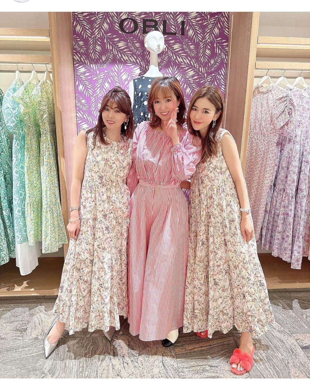 kiyomi medeirosさんのインスタグラム写真 - (kiyomi medeirosInstagram)「2023SS伊勢丹新宿POPUP💜💜  今回も大好きでこだわりの詰まったお洋服を沢山ご用意して、みんなを待っていました🥹✨✨いつもドキドキ💦💦 みんなが好きと言ってくれて本当に本当に嬉しかった🥹✨✨✨  今回も大好きなみんながPOP UPに来てくれました🥹🫶❤️❤️❤️みんな本当に本当にありがとう🥺😭😭🙏✨✨✨  みんな大好き🥹🫶❤️❤️❤️  @aiko_esnail 💜 @seiko_fujii 💜 @risako_shima 💜 @yoshiko_izumi 💜 @keiko0510 💜 @pranaztrini_coaching_academy 💜 @miho.yabe.0607 💜 @akikosakon 💜 @komakixx 💜 @yukako36 💜  #OBLI#2023SS#fashion#coordinate#fashion#ootd#POPUP#limitedshop#ISETAN#ISETANSHINJYUKU#オブリ#ファッション#コーディネート#ママコーデ#今日のコーデ#ポップアップ#リミテッドショップ#伊勢丹#伊勢丹新宿店#春夏コーデ」4月12日 22時43分 - kiyomimedeiros