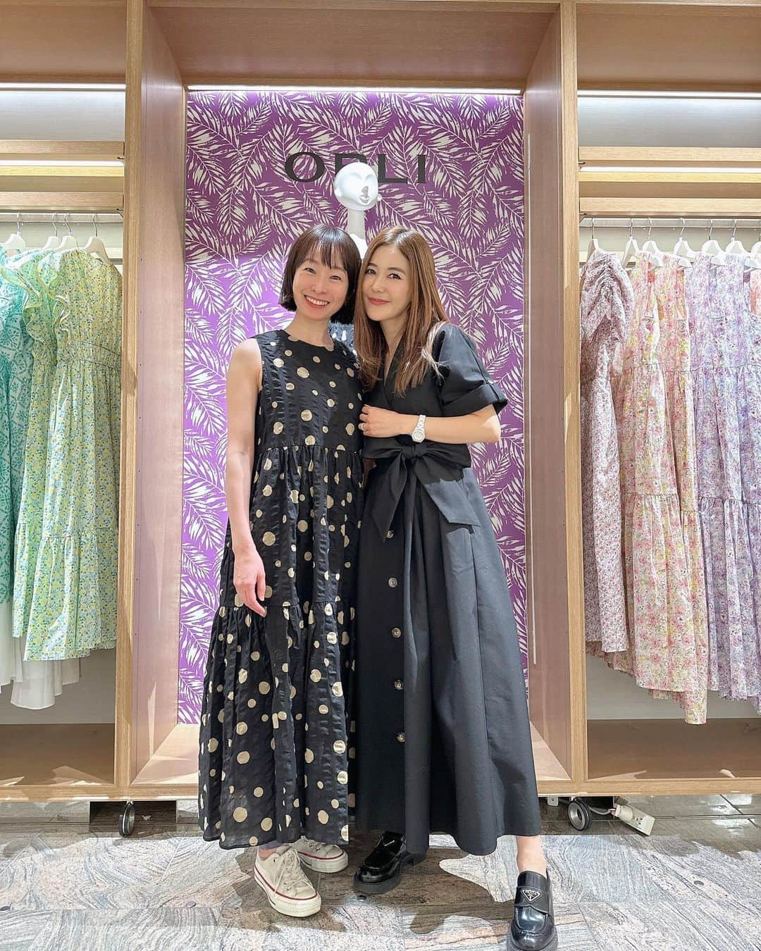 kiyomi medeirosさんのインスタグラム写真 - (kiyomi medeirosInstagram)「2023SS伊勢丹新宿POPUP💜💜  今回も大好きなみんながPOP UPに来てくれました🥹🫶❤️❤️❤️みんな本当に本当にありがとう🥺😭😭🙏✨✨✨  そして大好きなみんないつも助けてくれてありがとう🥹🫶💜💜💜  @megu_mj 💜 @tommm66bab 💜 @kaoriokada_ppp 💜 @t.krme 💜 @mamimori8 💜 @noriko_style 💜 @_neunghyang_s 💜 @miwamiwa0209 💜 @aoi__1026 💜 @_______mm29 💜  #OBLI#2023SS#fashion#coordinate#fashion#ootd#POPUP#limitedshop#ISETAN#ISETANSHINJYUKU#オブリ#ファッション#コーディネート#ママコーデ#今日のコーデ#ポップアップ#リミテッドショップ#伊勢丹#伊勢丹新宿店#春夏コーデ」4月12日 22時59分 - kiyomimedeiros