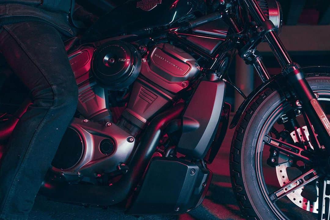 Harley-Davidsonさんのインスタグラム写真 - (Harley-DavidsonInstagram)「A quick and nimble performer, the 2023 Nightster is perfect for carving your path through the city.​  Get a closer look at the link in bio.​  #HarleyDavidson #Nightster​」4月12日 23時59分 - harleydavidson