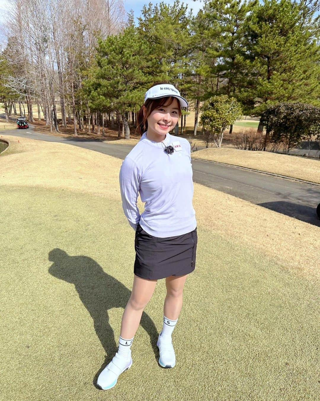 なみきさんのインスタグラム写真 - (なみきInstagram)「今回のウェアは @lecoqgolf_jp ！ ポイントは春らしいこのパープルの春ニットですが、全体的にスポーティーかつ大人コーデ目指したコーデにしてみました☺️ 上に淡い色の春色をいれて、他の小物を黒や白でしめるとちょうどよいバランスに！ またこのスカート形も綺麗！ ・ ・ #golf #GOLF #ゴルフ #ゴルフウェア #ゴルフウェアコーデ #lecoque #ルコック #pr #ゴルフ女子」4月13日 1時23分 - namiki_golf