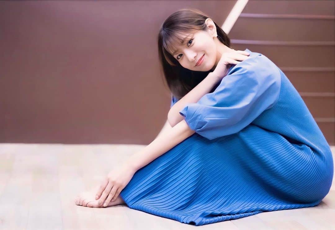 白戸ゆめのさんのインスタグラム写真 - (白戸ゆめのInstagram)「🦋  明日も早いのに寝れない。笑 おやすみ😴」4月13日 1時26分 - yumeno.s_