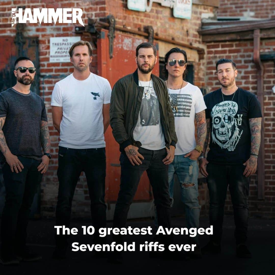 METAL HAMMERのインスタグラム：「What's your favourite @avengedsevenfold riff? Read our rundown of the 10 greatest ever via the link in the bio 💀  #avengedsevenfold #avengedsevenfoldfamily #avengedsevenfoldfans #mshadows #synystergates #zackyvengeance #johnnychrist #brookswackerman #therev #a7x #a7xfamily #metal #heavymetal #metalhammer」