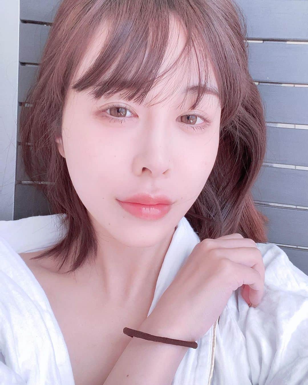 朝日奈るみな（芽森しずく）のインスタグラム：「色んな表情☺️💕💕💕屋外と室内でなんか顔変わる😂😂😂」