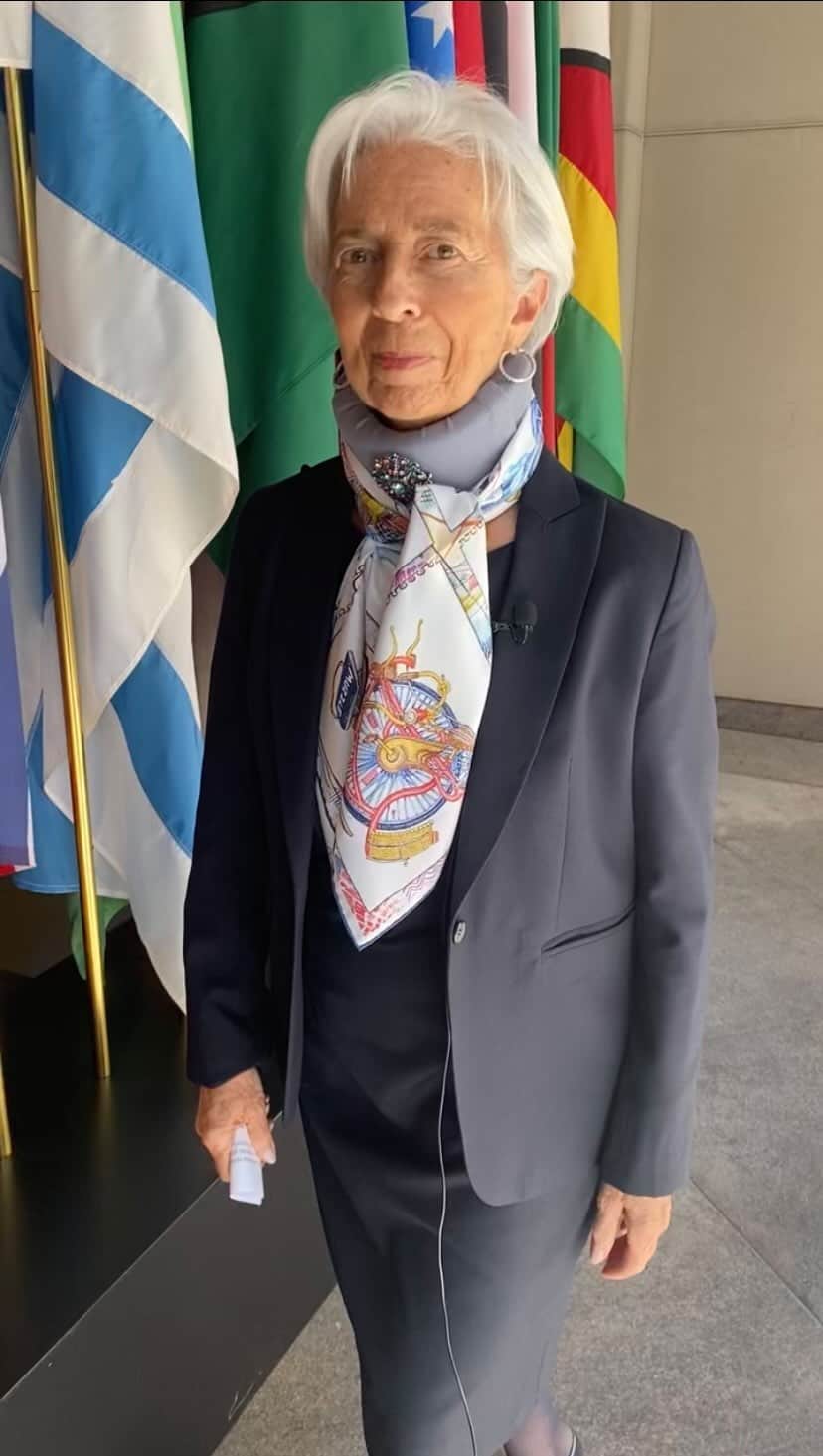 のインスタグラム：「I’m delighted to be back in Washington, D.C. for the @the_imf Spring Meetings.   Looking forward to several days of insightful and productive discussions.」