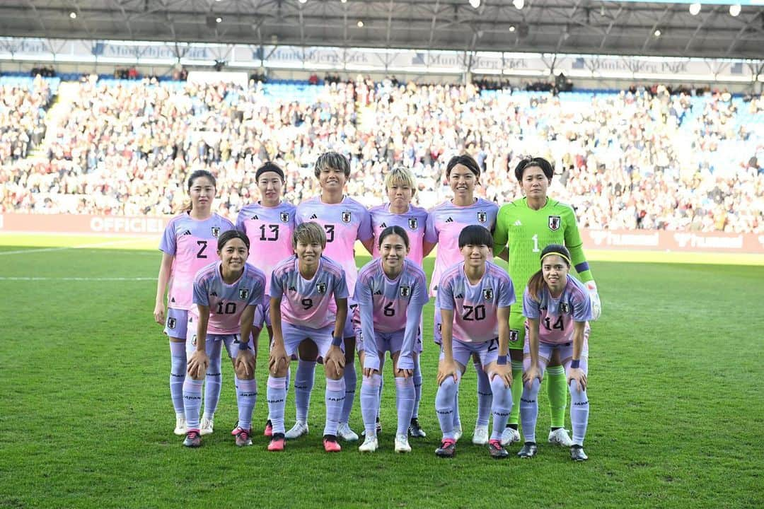 清水梨紗のインスタグラム：「. VS Denmark🇩🇰  応援ありがとうございました！！  #nadeshiko  #なでしこジャパン」