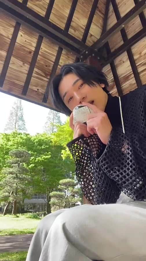 三津谷亮のインスタグラム：「・ ・  福島・いわきからゲリラ配信🦍  ・ ・」