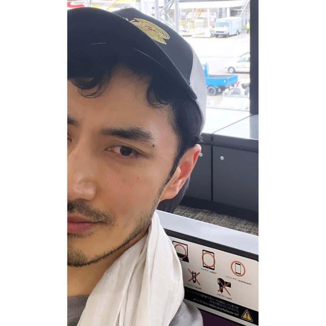 藤井裕史のインスタグラム：「On the way to Europe! See you soon guys! @imgmodels @unomodels @ilovemodelsmngt @bananasmodels @coreartistmanagement @donnamodels.jp」