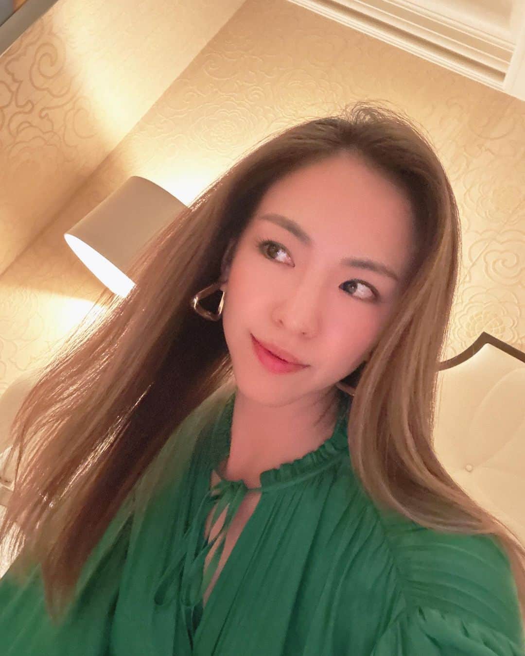 西内ひろのインスタグラム：「無事に帰国しております🙏  今回は充実したお仕事と原点に戻る旅でした。  また感じた事を成長のバネに日本でも生かしていきたいと思います☺️  今日も素敵な一日をお過ごし下さい。」
