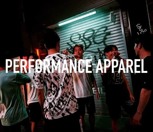 田中裕介さんのインスタグラム写真 - (田中裕介Instagram)「『NEW ERA SS23 PERFORMANCE APPAREL』  ニューエラのスポーツウェアコレクション、Performance Apparel Spring & Summer 2023  @shibuyacityfc のトレーニング、公式戦、移動 全てのシーンでサポート頂いています。  帽子のイメージの強いNEW ERAさんがこんなにもCOOLなウェアをリリースをしている事を是非皆様にもチェックしてしいです✨ 先日会社のフットサル大会でも着用させて頂きましたが、 着心地、デザイン共に抜群でした👍  春は @newerajapan のPERFORMANCE APPAREL を着てLet's exercise⚽️💪🏃🏃‍♂️  #SHIBUYACITYFC #NEWERA #ニューエラ #performanceapparel」4月13日 9時35分 - yusuketanaka_official