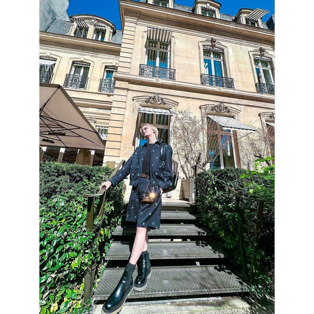Matt（マット）さんのインスタグラム写真 - (Matt（マット）Instagram)「・ ブランチに行ったお店が 素敵過ぎた🇫🇷🍽️✨ パリに行った際は ぜひ行ってみてください🐝  てかiPhoneの画質良すぎる👏🏻」4月13日 9時50分 - mattkuwata_official2018