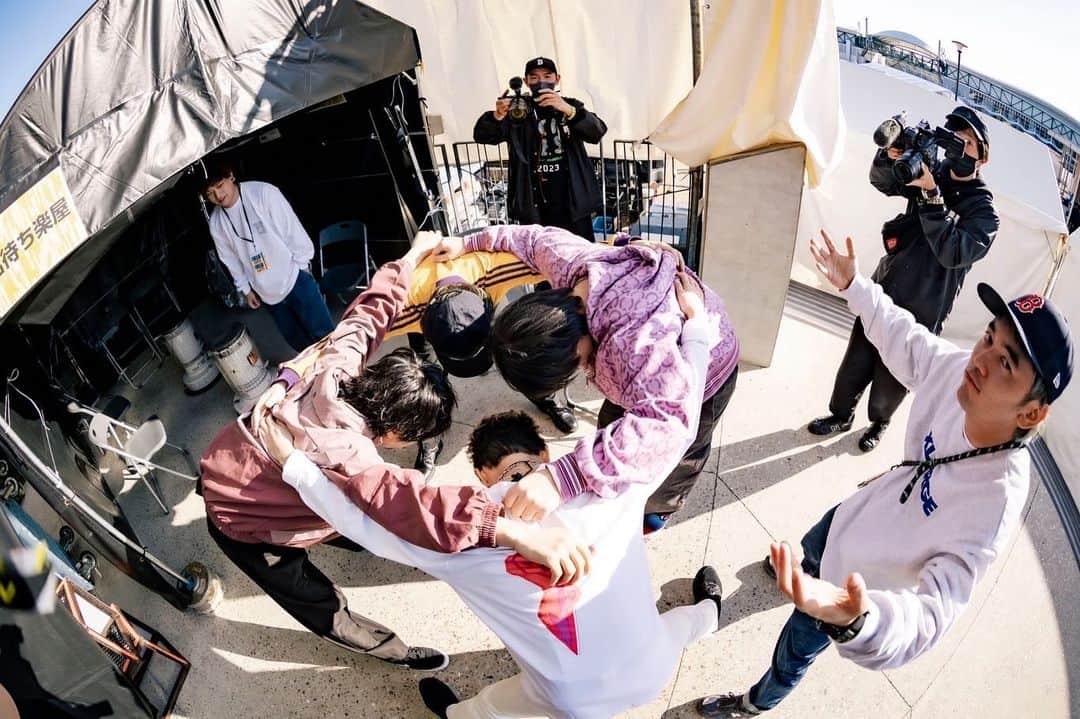 RYU-TAのインスタグラム：「ヨンフェスオフショット その3  📸 @fujiitaku  #ヨンフェス」