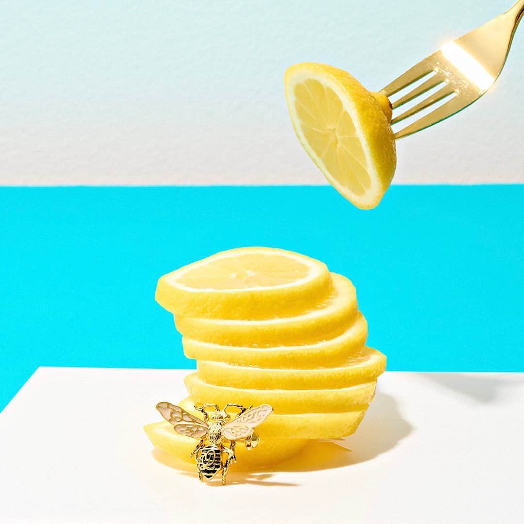 キューポットさんのインスタグラム写真 - (キューポットInstagram)「*  【Seasonal🍋🌞🐝】Bee is coming with a lots of summer essentials!✨ Energy charge with vivid yellow! Click here for fresh <Honey-Bee-Lemon> jewelry that makes you feel so good when you wear it!⁠ ⁠ ⁠ #qpot #キューポット #sweetsaccessory #sweetslover #sweetstagram #madeinjapan #japanmade #japan #ootd ⁠ #jewellerylover #fashionjewelry #jewelrydesign #instajewelry #jewellery #shopping #fashionista #instafashion #handmade #jewelleryaddict  #jewelrygram #necklace #handmadejewelry #honey #bee #lemon #popart #art」4月13日 16時53分 - press_qpot_international