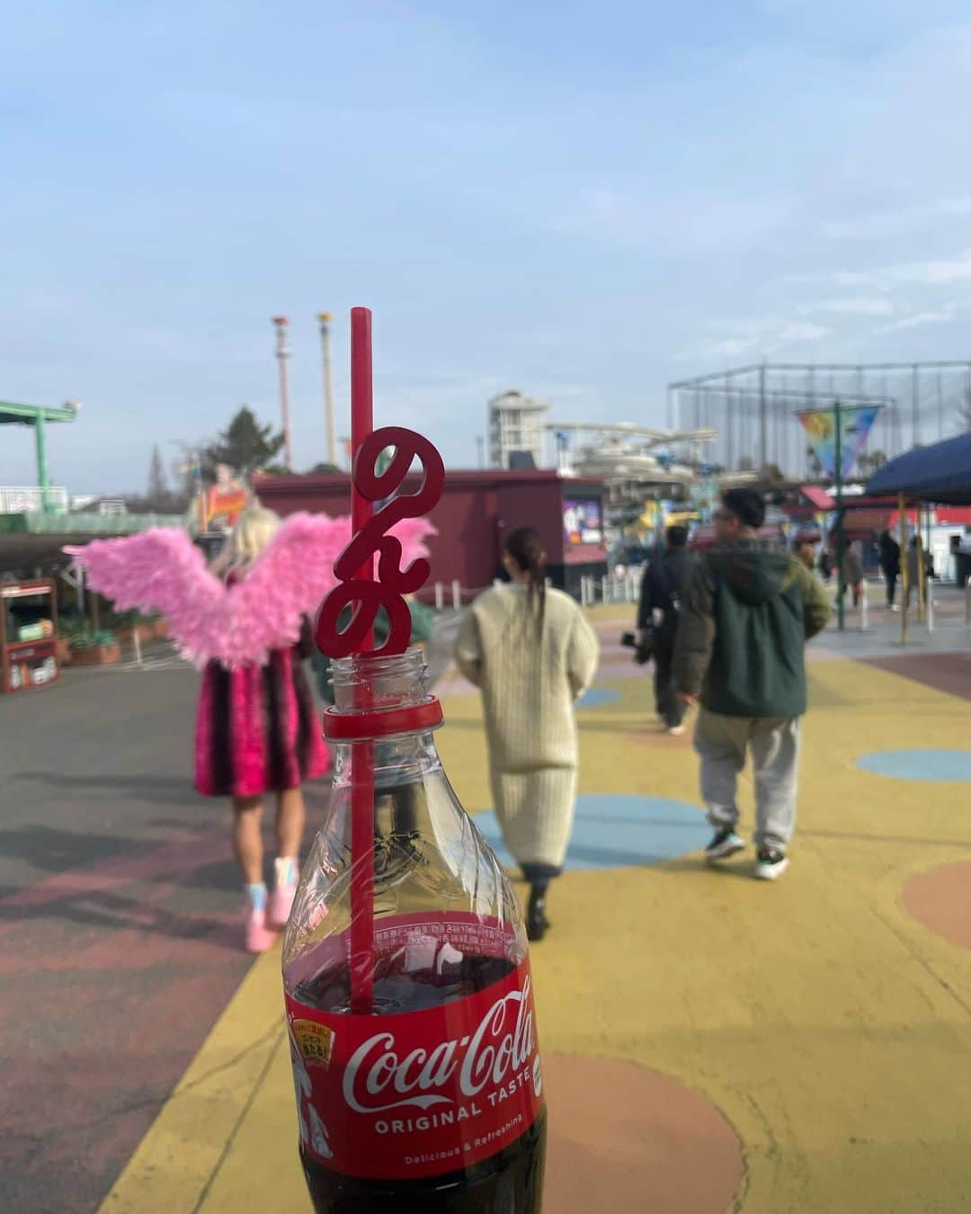 横田真悠さんのインスタグラム写真 - (横田真悠Instagram)「@uu_fragrance から完売だったEsmeの香りが再販売されました🫧 1番人気の香りなので試してみたい方も是非🤍  写真は関係ないけど最近の私です！」4月13日 12時00分 - yokota_mayuu