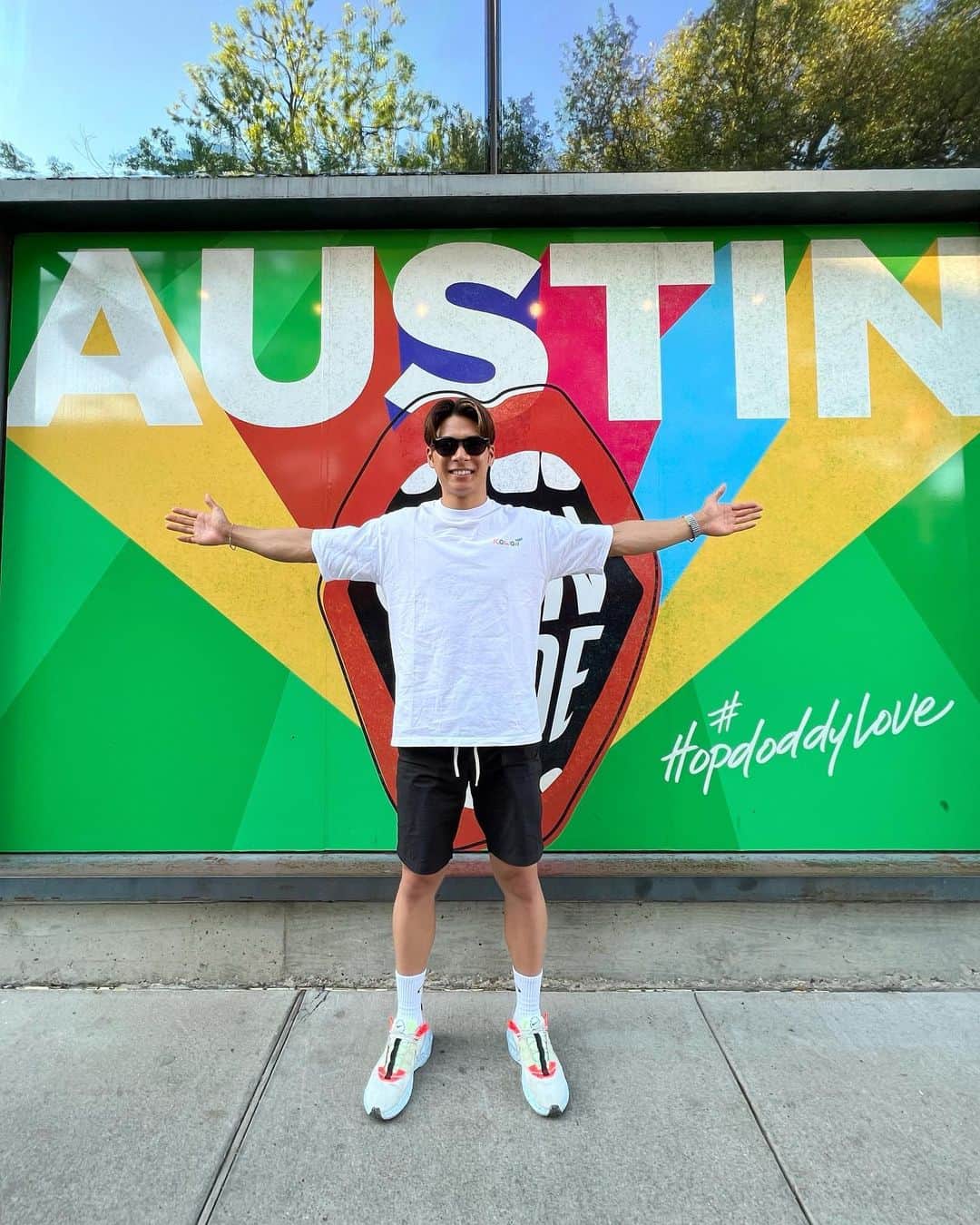 中上貴晶さんのインスタグラム写真 - (中上貴晶Instagram)「今日はオースティン観光してきました🤠👢  Austin, Texas 🤠👢 Had a good today!  #AmericasGP #AustinTexas #Breitling #SquadOnAMission #ブライトリング」4月13日 13時13分 - takanakagami