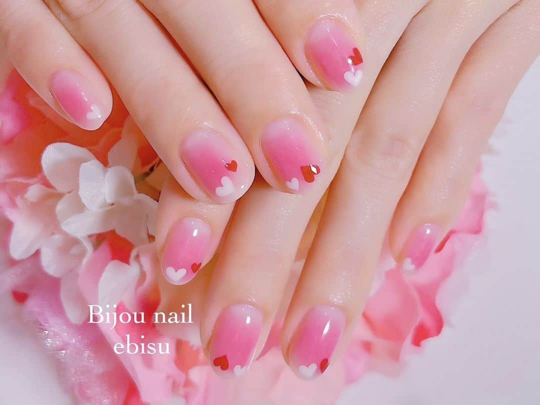 大島麻衣さんのインスタグラム写真 - (大島麻衣Instagram)「Nail collection💅 #nailart #nails #nail #ebisu #bijou #bijounail」4月13日 13時28分 - maioshima911