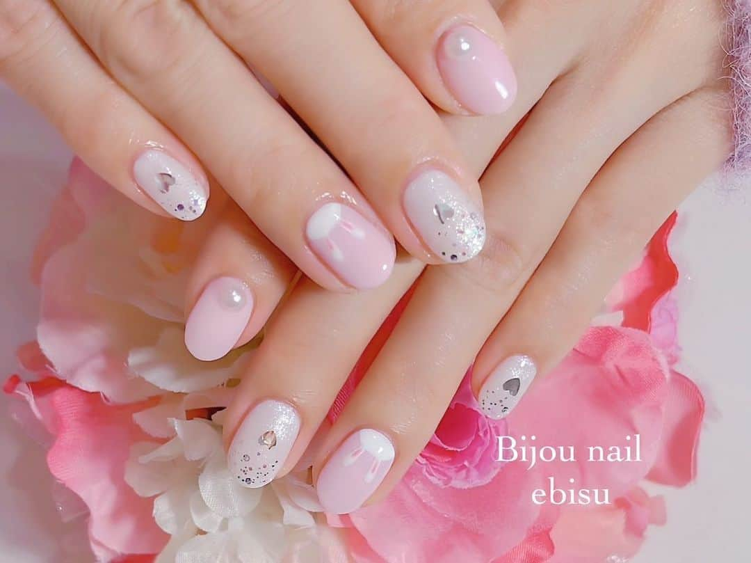 大島麻衣さんのインスタグラム写真 - (大島麻衣Instagram)「Nail collection💅 #nailart #nails #nail #ebisu #bijou #bijounail」4月13日 13時28分 - maioshima911