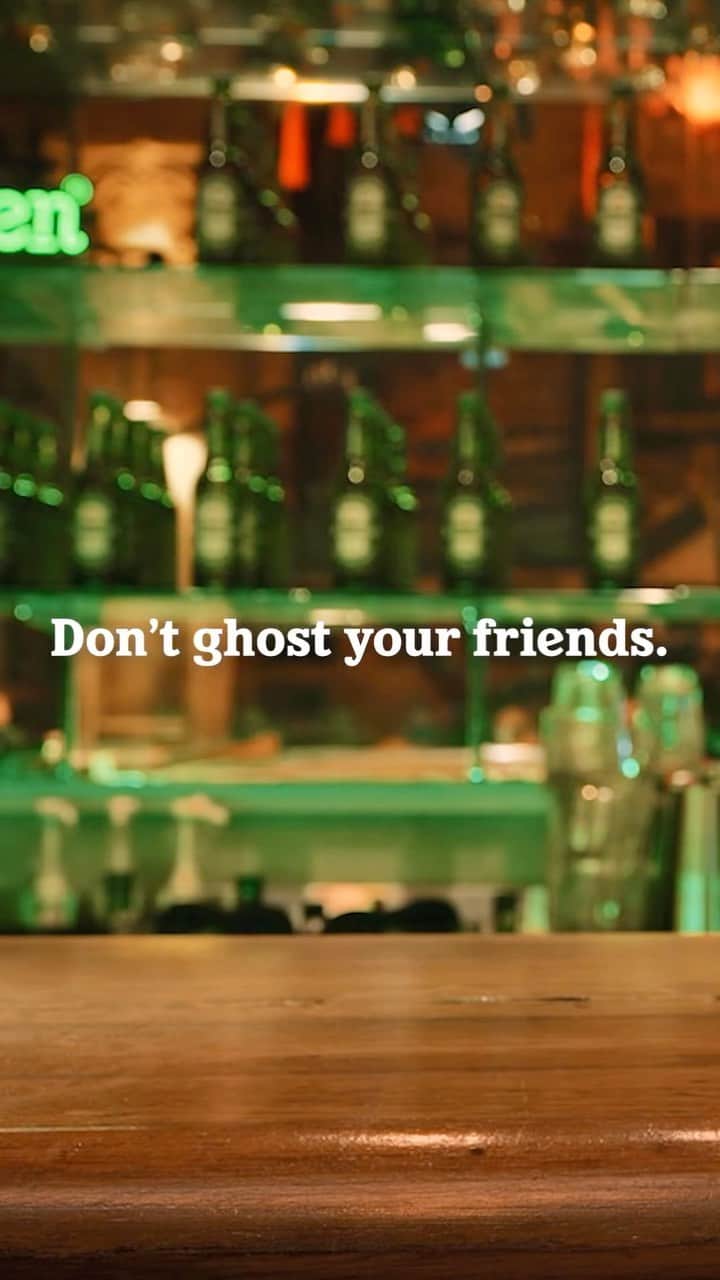 ヒョンシク のインスタグラム：「Gotcha! A friend stuck in the office is a ghost at the bar. Together with @heinekensg and @heinekenmy, we need to remind ourselves to #WorkResponsibly and enjoy our social life. Head over to heineken.com/ghostgenerator and see how you can invite your friends to leave work on time together. #ParkHyungSik #Heinekenmy #Heinekensg #Heineken #TheGhostedbar #ad #WorkResponsibly」