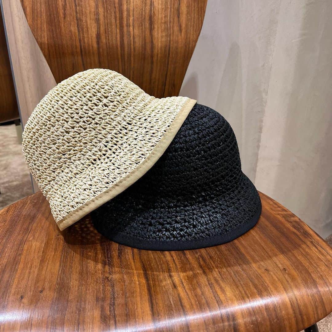 デミルクス ビームス 新宿のインスタグラム：「. 【おすすめ春夏小物👒】  GRILLO | ペーパークロシェハット　¥10,450- 〈6441-0024〉  日差しが強くなってきたこの頃に、おすすめのハットです！ デイリー使いしやすい、プリムの広すぎないデザインとなっています◎  #demiluxebeams #BEAMS #デミルクスビームス新宿」