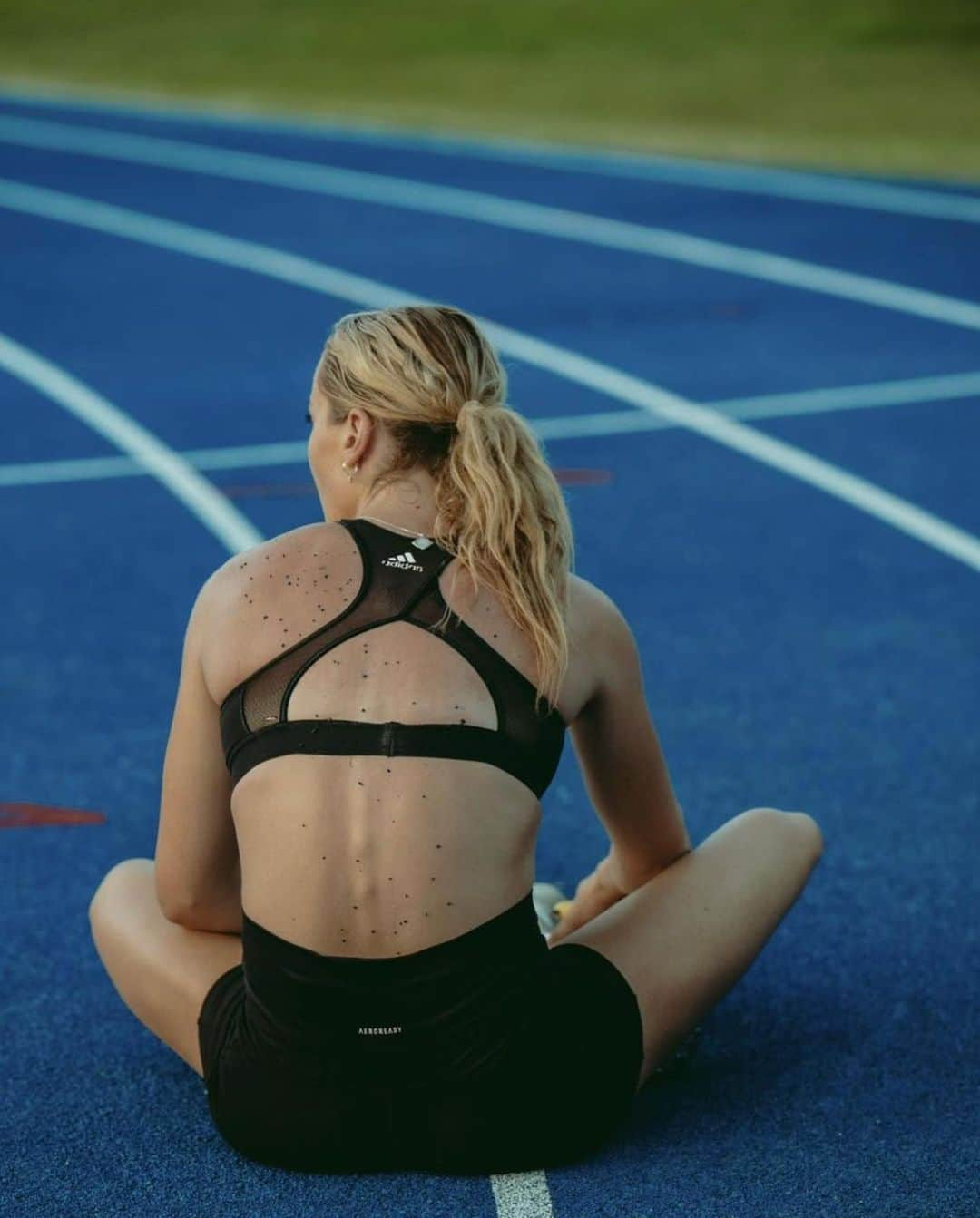 Ellie BEERのインスタグラム：「track season 2022/23 🫶🏻」