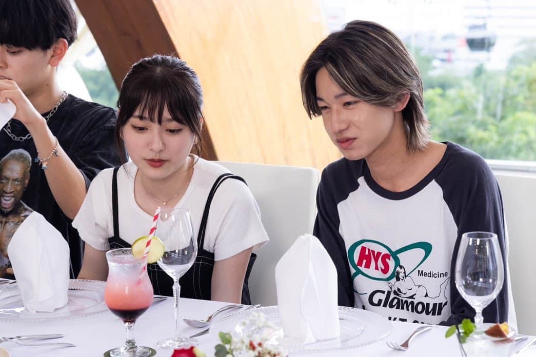 山田莉久のインスタグラム：「「今日、好きになりました。」5話見てくれた人ありがとうございました！！  ディナーの時に飲んだジュースめっちゃ不思議な味がしました笑笑応援のコメントとても嬉しかったです😭 次週はついに最終回です！リアルタイムで応援よろしくお願いします！  #今日好き #卒業編2023」