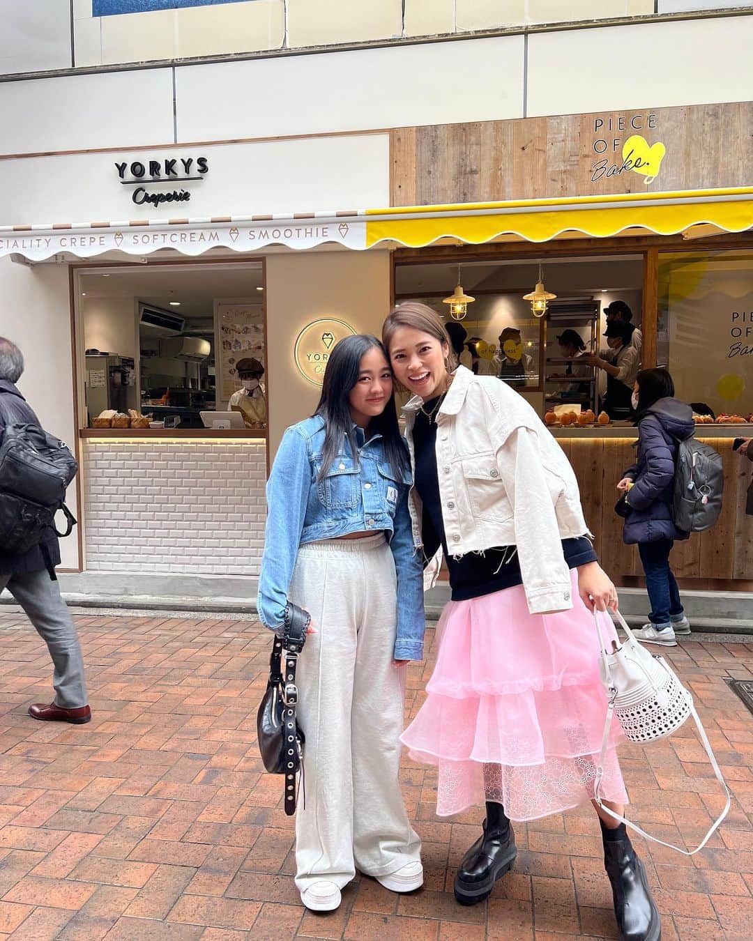 Risako Yamamotoさんのインスタグラム写真 - (Risako YamamotoInstagram)「Weekend in Tokyo🗼  アメリカに戻る姪っ子と涙涙のお別れでした🥺 可愛い甥っ子ともたくさん一緒に過ごせて幸せ🕸❤️💙  私が疲れないようにと、おねえこが配慮してくれたおかげで元気いっぱいで東京滞在を満喫できました♡ ありがとう♡  #Tokyo #weekend #東京旅行」3月20日 23時54分 - risako_yamamoto
