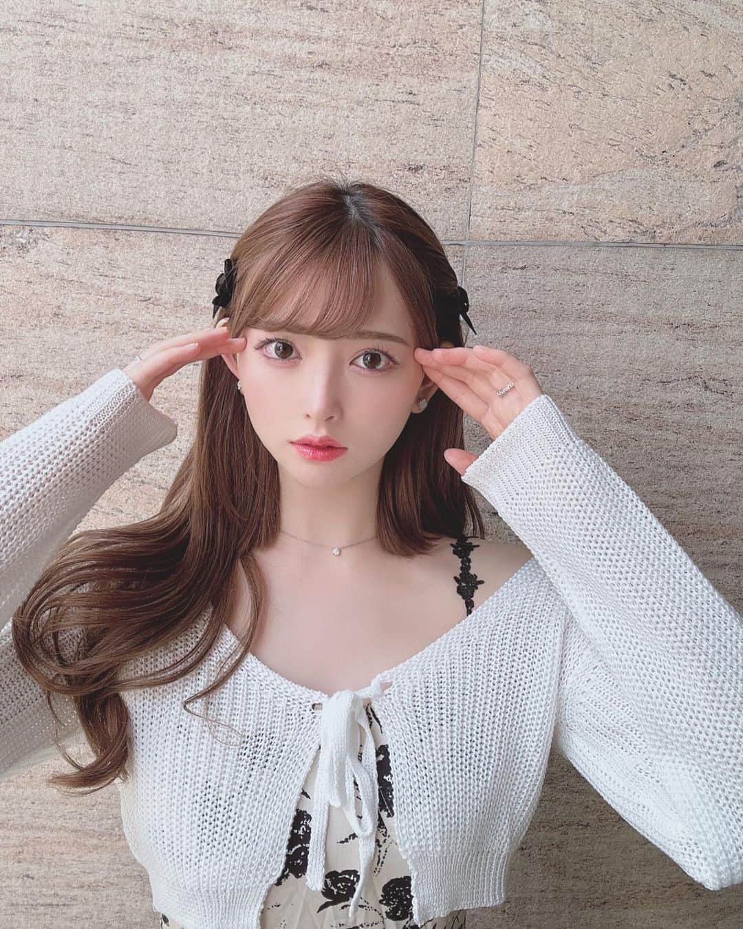 のインスタグラム：「SHEINで私と子供たちの洋服を沢山購入したよ👶👶💞 ⁡ お得なSpring Sale中だからチェックして見て🌸 ⁡ @shein_japan @sheinofficial ⁡ お買い上げ金額1～5,999円まではセール価格より15%OFF、6,000円以上は20%OFFになるよ◎ ⁡ クーポンコード：JPSPR133 利用期限：2023年4月30日まで ⁡ #SHEIN #SHEINforall #SHEINspringsale #今日のコーデ #OOTD #ad ⁡ SHEIN商品検索ID 12866620 12962312 10916646 9230542 ⁡ 12132778 2421329 12291276 10186276 ⁡ 11543150 11931206」