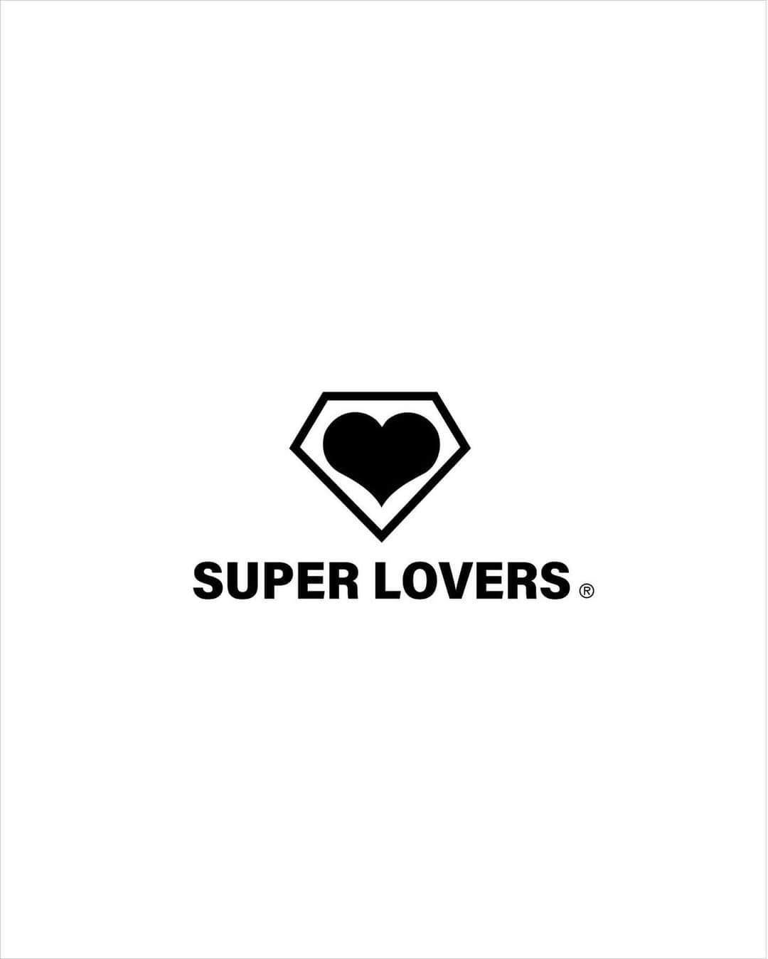 あさちるさんのインスタグラム写真 - (あさちるInstagram)「2023 SUPER LOVERS  Love is the message  1988−2005 Reprinted products are on sale We are working on sustainability We will produce after receiving your order.  It takes around 7−10days to ship.  From Tokyo with love Yasuharu Tanaka /Made for all  Love is the message. SUPER LOVERS  co,ltd  https://superlovers.paintory.com/ photos @asachill  復刻プリント商品販売中です。  ご注文をいただいた後に生産いたしますので 商品発送までに7日前後お日にちいただきます。 株式会社スーパーラヴァーズ」3月20日 16時45分 - asachill