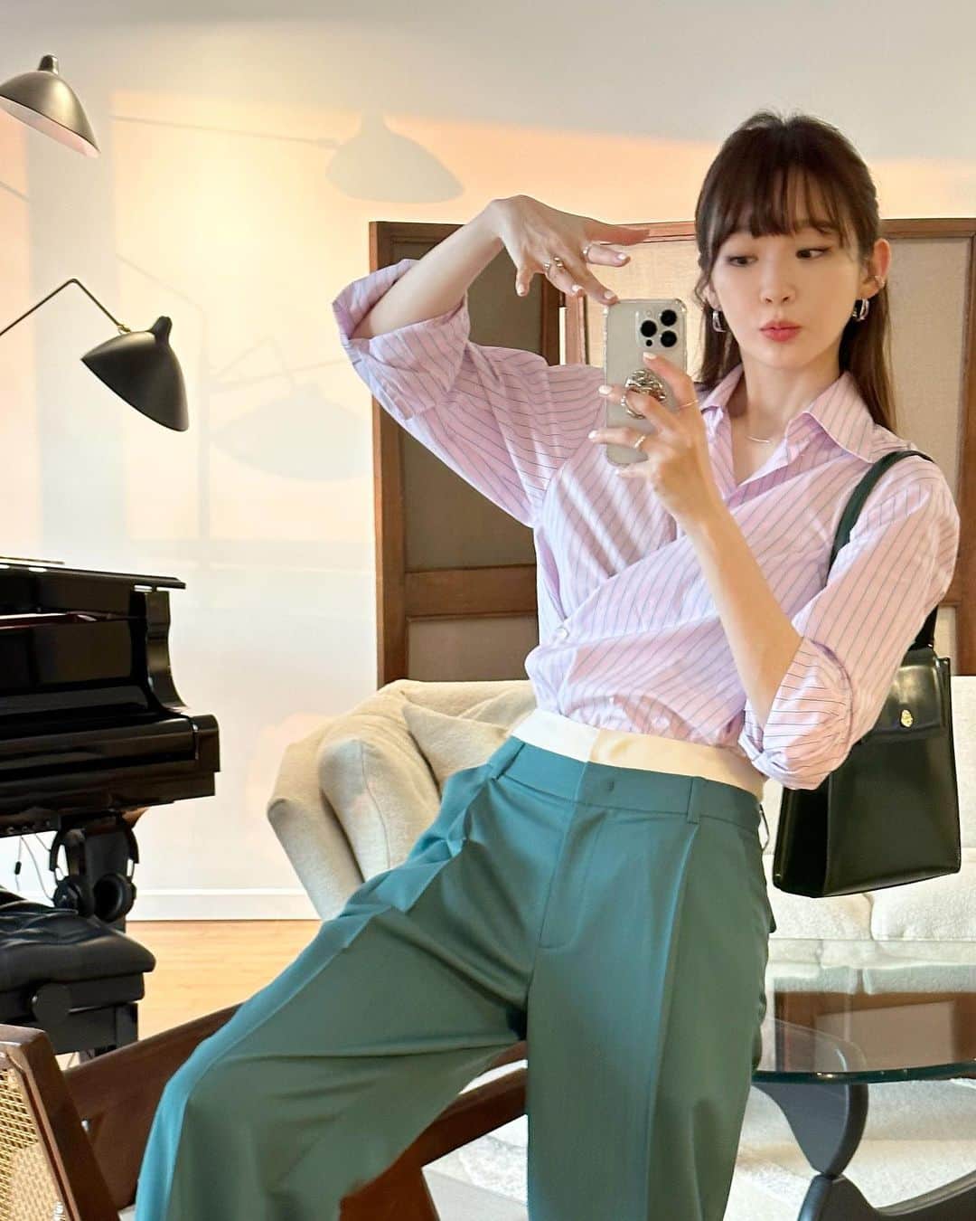 カン・ミンギョン のインスタグラム：「봄이다아아아 💗🧑‍🎤💗」