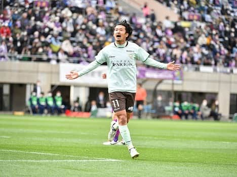 阪野豊史のインスタグラム：「ナイス連勝！！！  #藤枝　#ヴェルディ　#verdy」