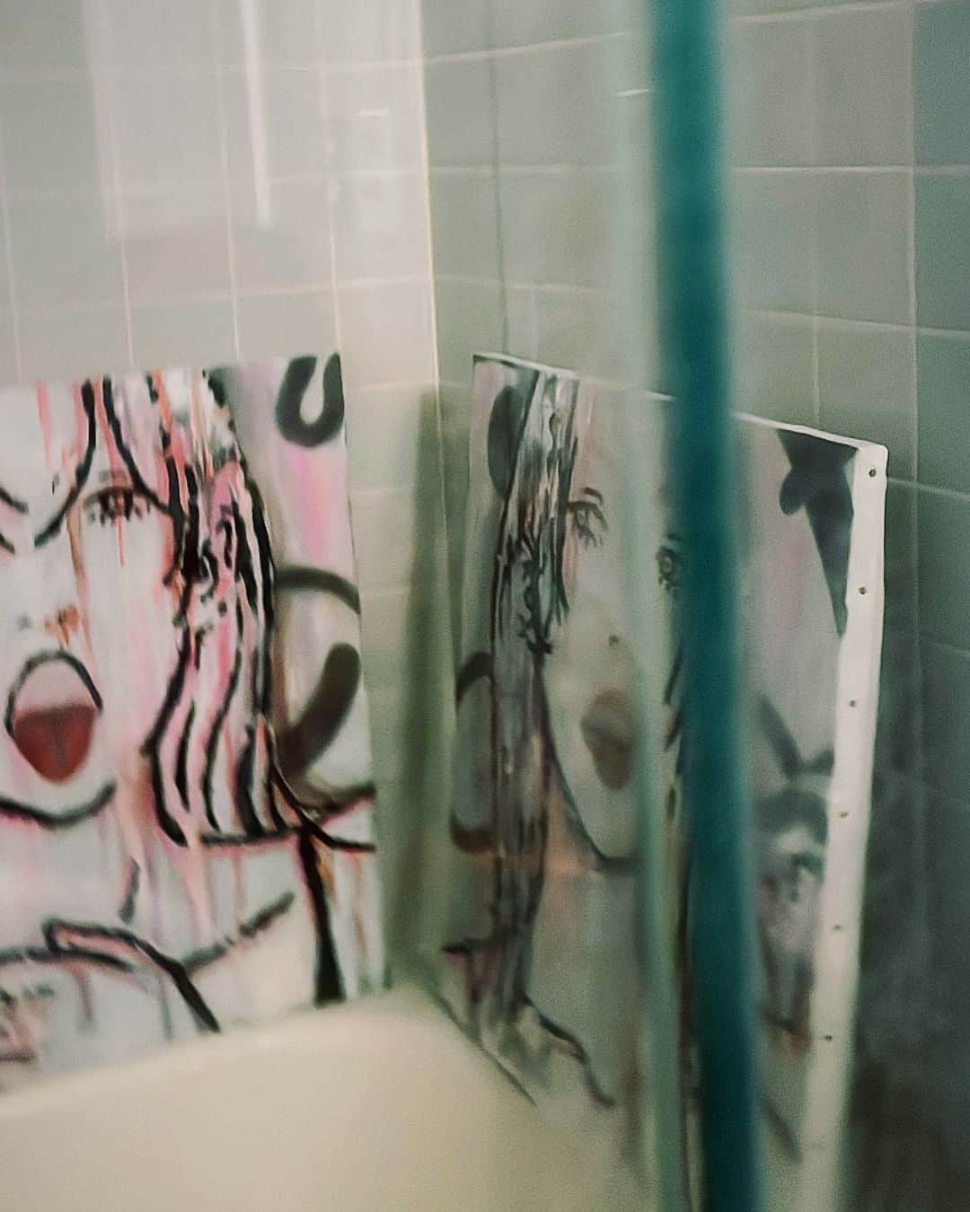 i.e.さんのインスタグラム写真 - (i.e.Instagram)「bath room..💭」3月20日 19時05分 - itabamoe