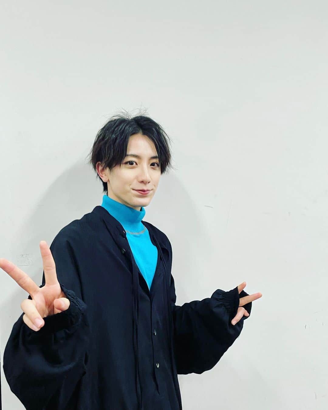 小西詠斗のインスタグラム：「映画刀剣乱舞完成報告スカイツリー点灯式〜の衣装🌟  3/31公開、是非見てね〜！」