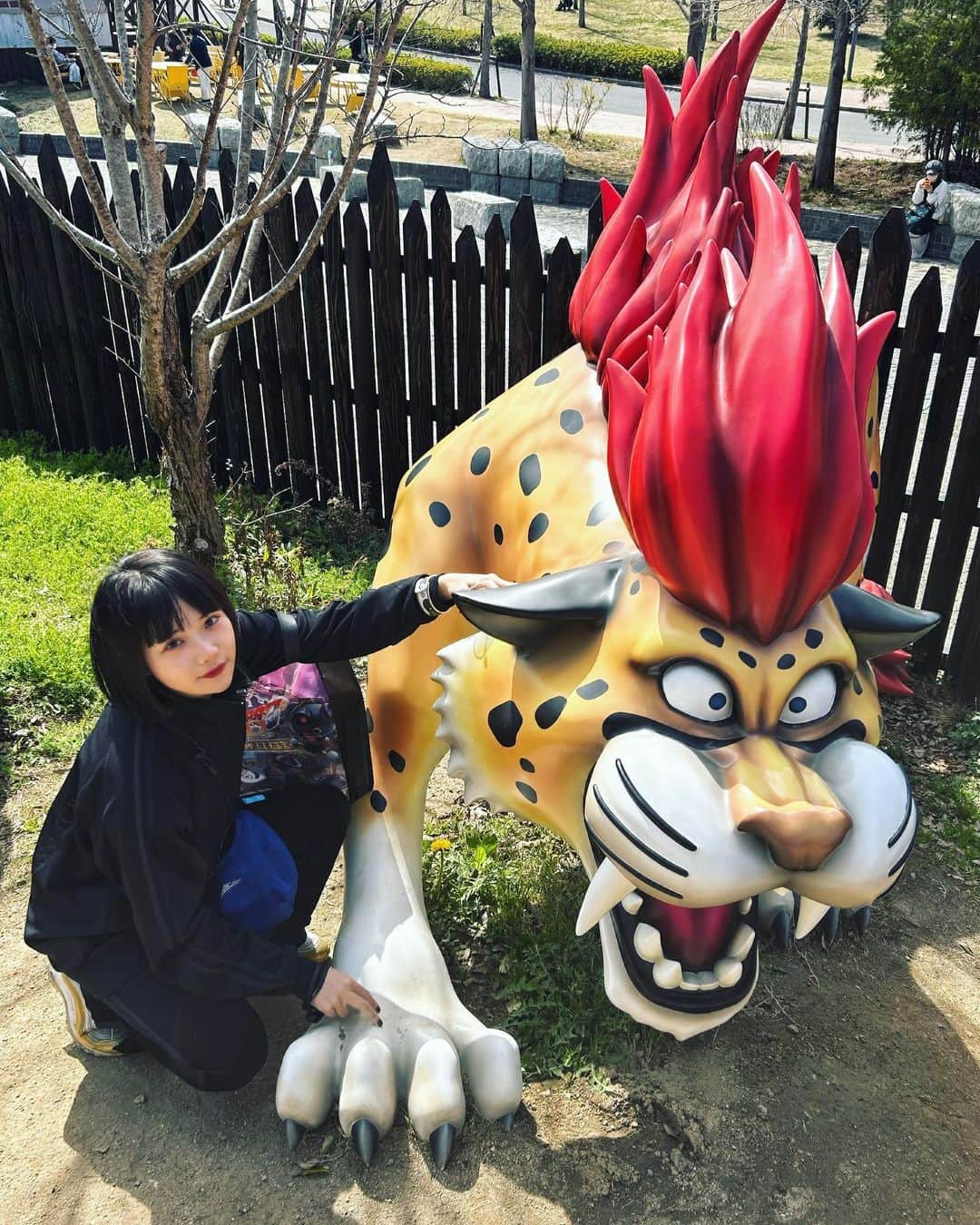葉菜子さんのインスタグラム写真 - (葉菜子Instagram)「おはなこは　せかいのはんぶんを　てにいれた 。」3月20日 19時42分 - hnknic