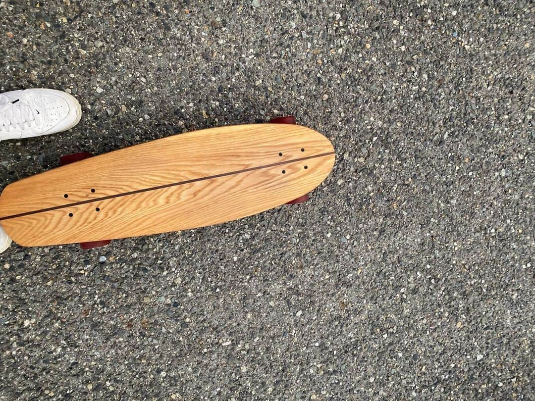 後藤正文のインスタグラム：「杉の花粉に負けたくない。  #skateboard」