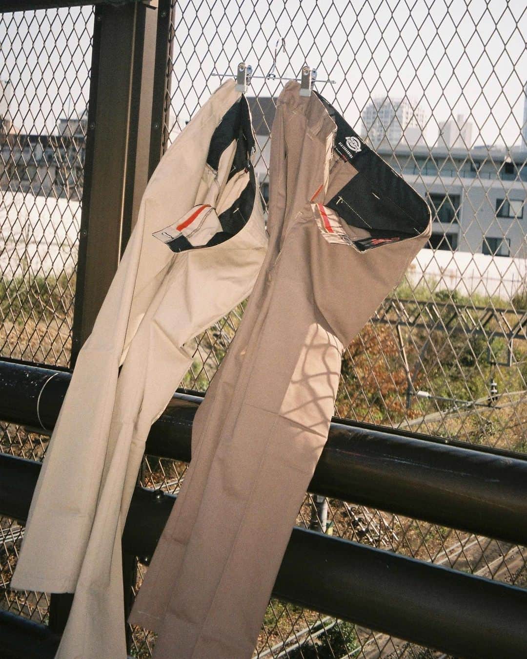 ディッキーズさんのインスタグラム写真 - (ディッキーズInstagram)「Dickies Skateboarding 【SS23】  販売開始しました。詳細は🔗から。  #DickiesSkate」3月20日 19時50分 - dickies_jp