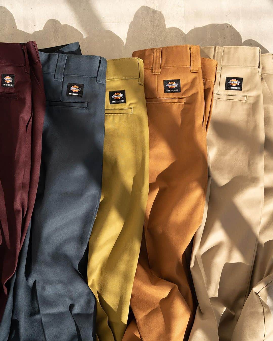 ディッキーズさんのインスタグラム写真 - (ディッキーズInstagram)「Dickies Skateboarding 【SS23】  販売開始しました。詳細は🔗から。  #DickiesSkate」3月20日 19時50分 - dickies_jp