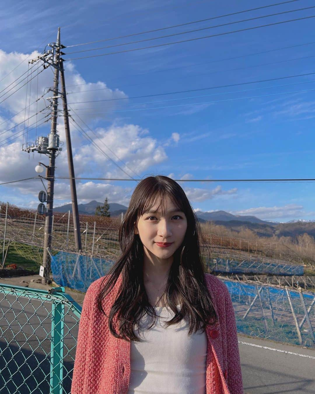 杉本愛里のインスタグラム：「桜咲いてた🌸」