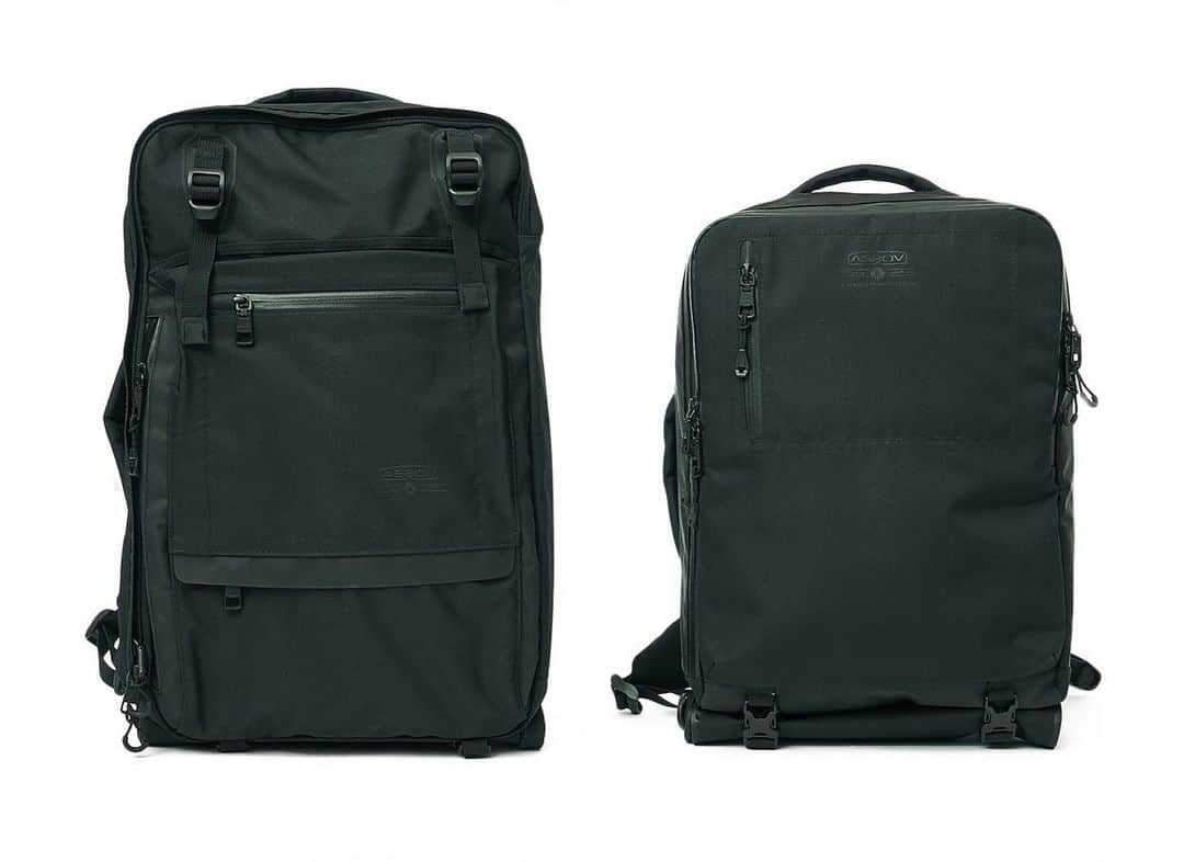 UNBY GENERAL GOODS STOREのインスタグラム：「waterproofシリーズの2wayバッグ。  ウスマチで仕上げたスクエアリュックはPCポケットも完備、インナー部分は起毛素材になっているので、ケース無しでPCを収納でき、リュック自体の軽さを維持できます。  リュックにはショルダーパッド(ハーネス)、背面部分等にクッション材を入れ裏面にストレッチ素材を使用することで使用時に肩への負担を軽減。  店頭で見ていただくと、みなさん、まずは軽さに驚かれます。さらに耐水圧20000ミリという3レイヤー素材で雨などにも対応できます。  軽量で機能的、デザインにもこだわった逸品です。  . . . . . . . .  #unby #AS2OV #2wayリュック #3wayリュック　　#ビジカジ#unbygeneralgoodsstore #cordurabrand #スクエアバッグ #2WAYBAG #バッグブランド　#防水バッグ　#メンズバッグ #ウォータープルーフバッグ #撥水 #撥水バッグ」